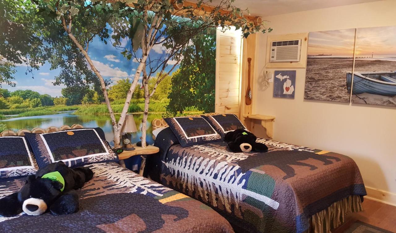 Bear Cove Inn Сент-Игнас Экстерьер фото